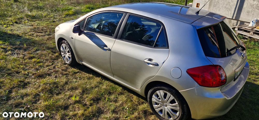 Toyota Auris 1.4 VVT-i Luna - 8