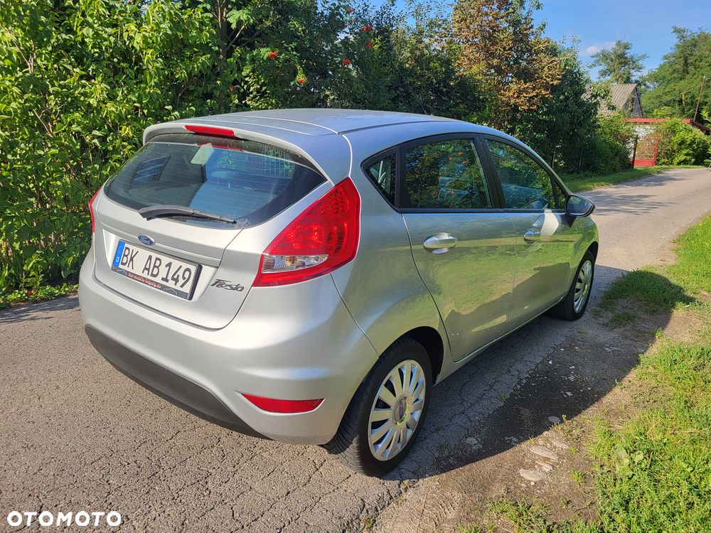 Ford Fiesta - 5