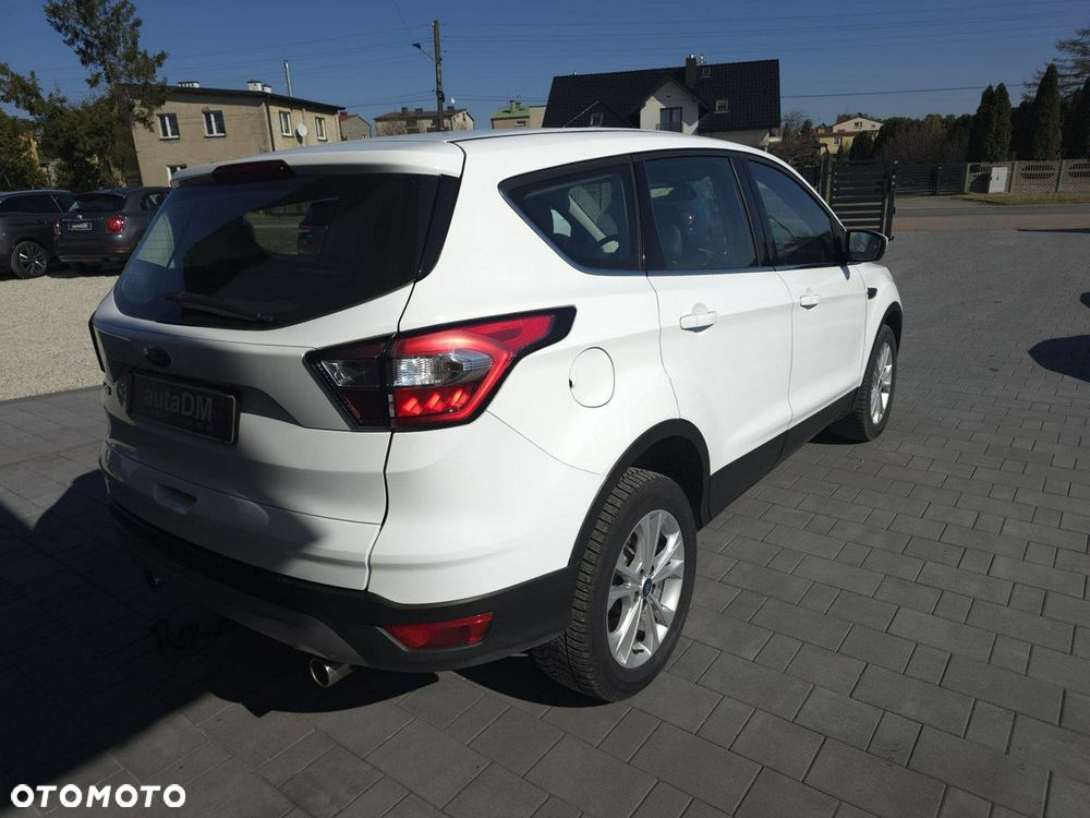 Ford Kuga - 5