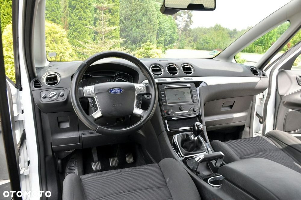Ford S-Max - 28