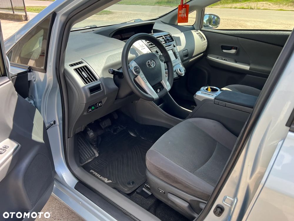 Toyota Prius+ - 11