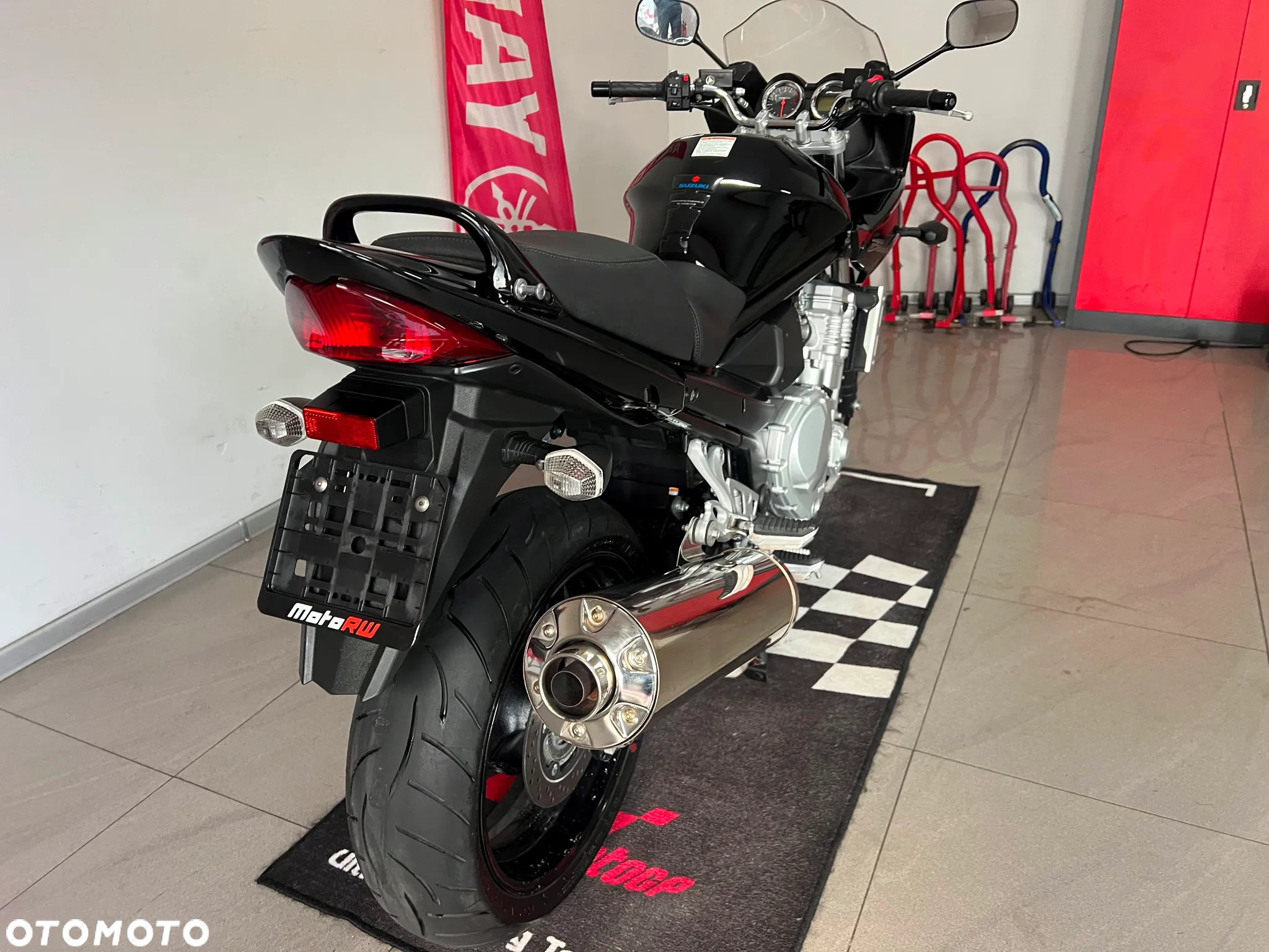 Suzuki Bandit - 19
