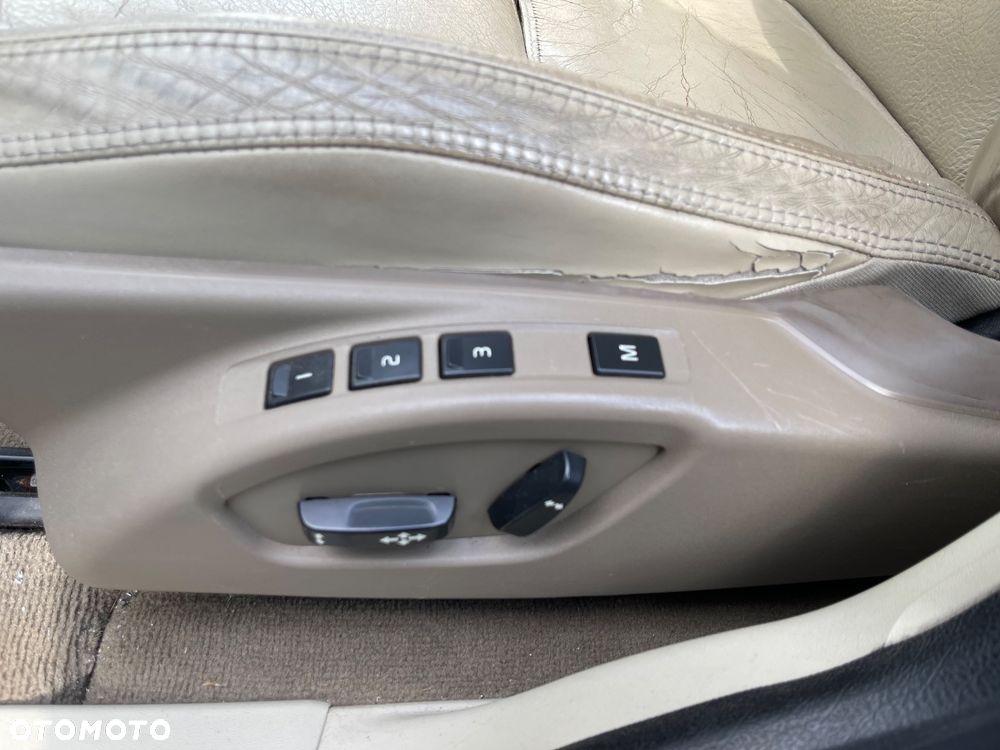 Volvo XC 60 D5 AWD Kinetic - 13