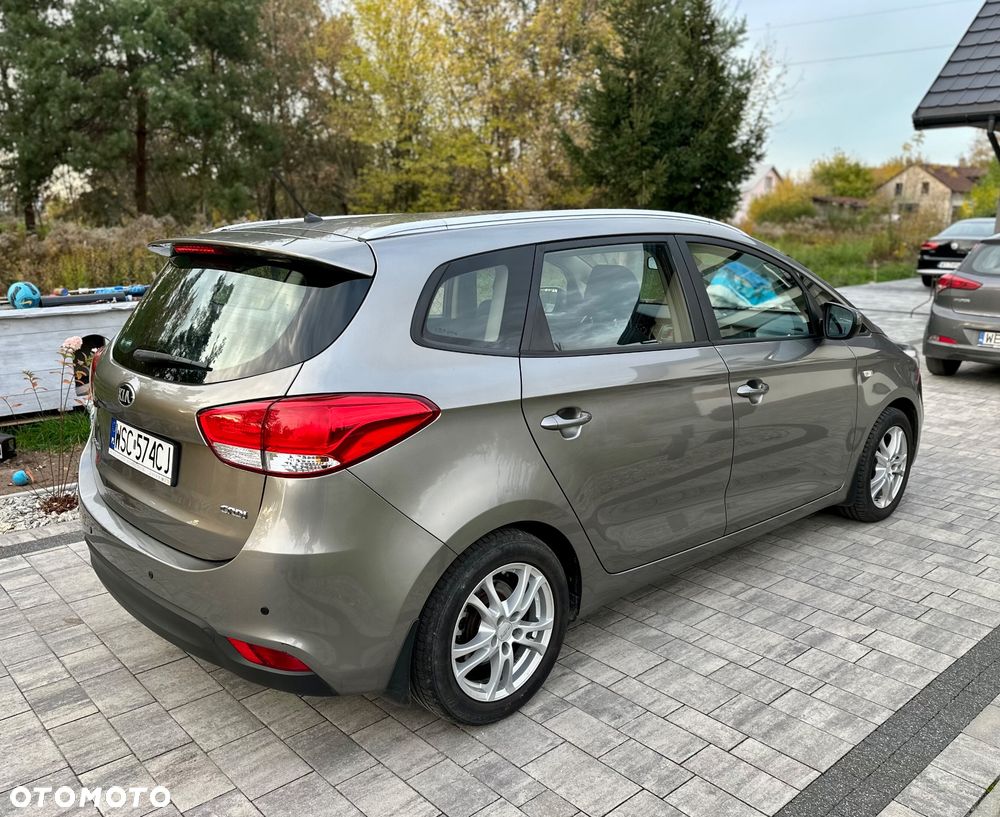 Kia Carens 2014 photo 5