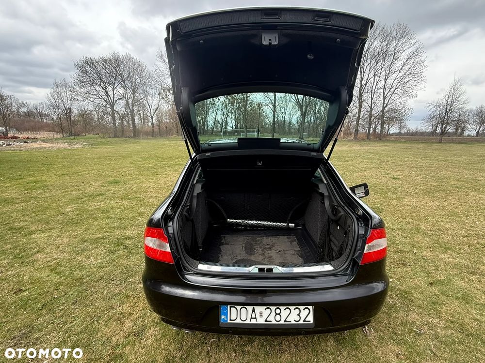 Skoda Superb 2.0 TDI Elegance - 14
