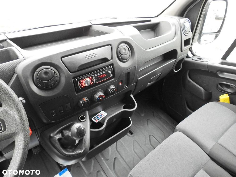 Renault MASTER PLANDEKA 10 PALET WEBASTO TEMPOMAT KLIMATYZACJA  130KM - 33