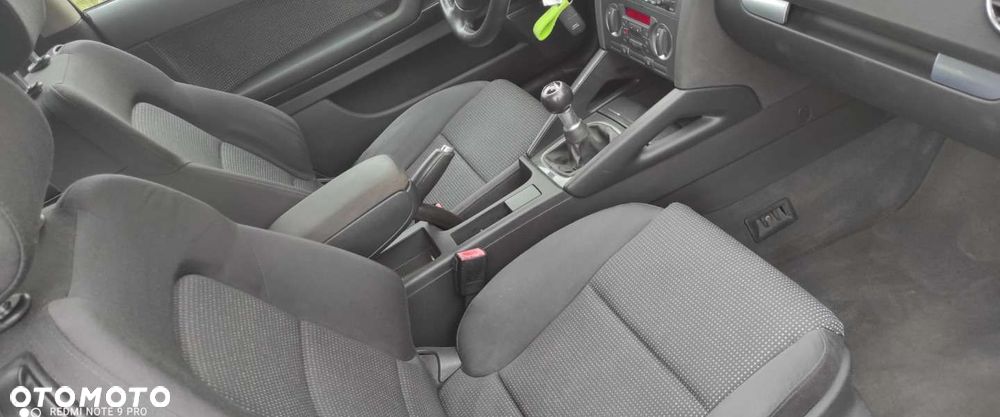 Audi A3 3-drzwiowe 1.6 S line Sportpaket (plus) - 26