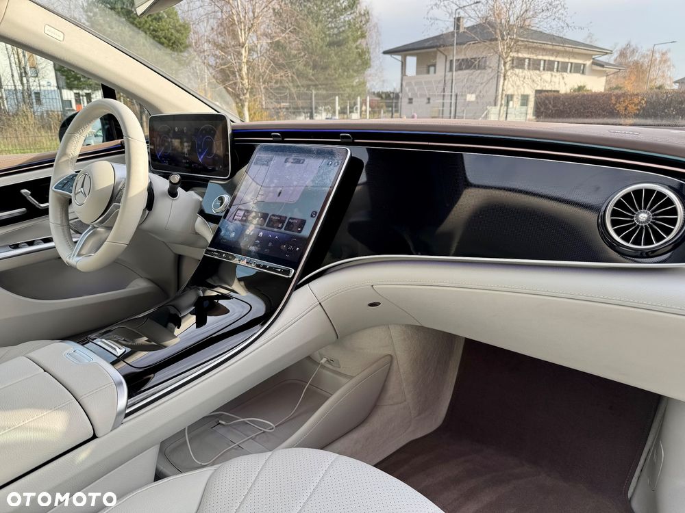 Mercedes-Benz EQE 350 90.5kWh 4-Matic Electric Art - 8