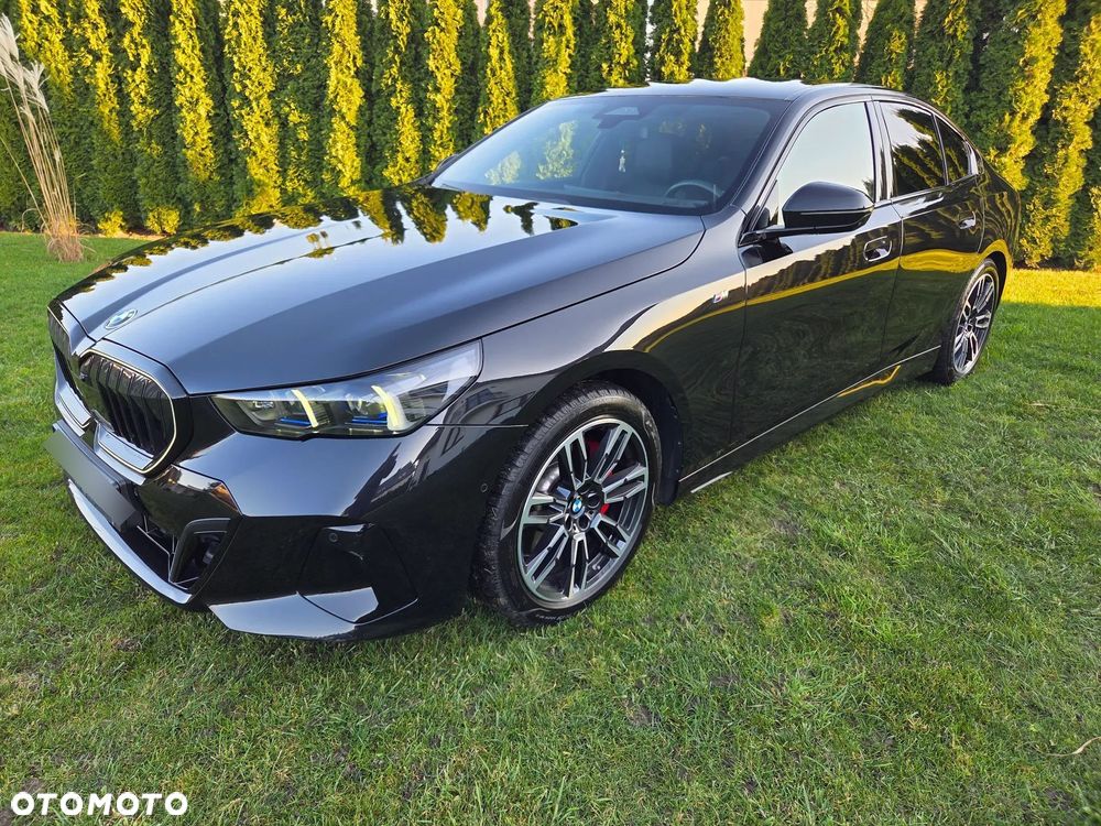 BMW Seria 5 520d xDrive - 10