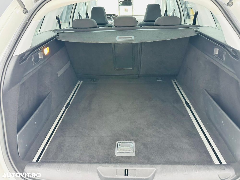 Peugeot 308 e-HDi 115 Stop & Start Allure - 16