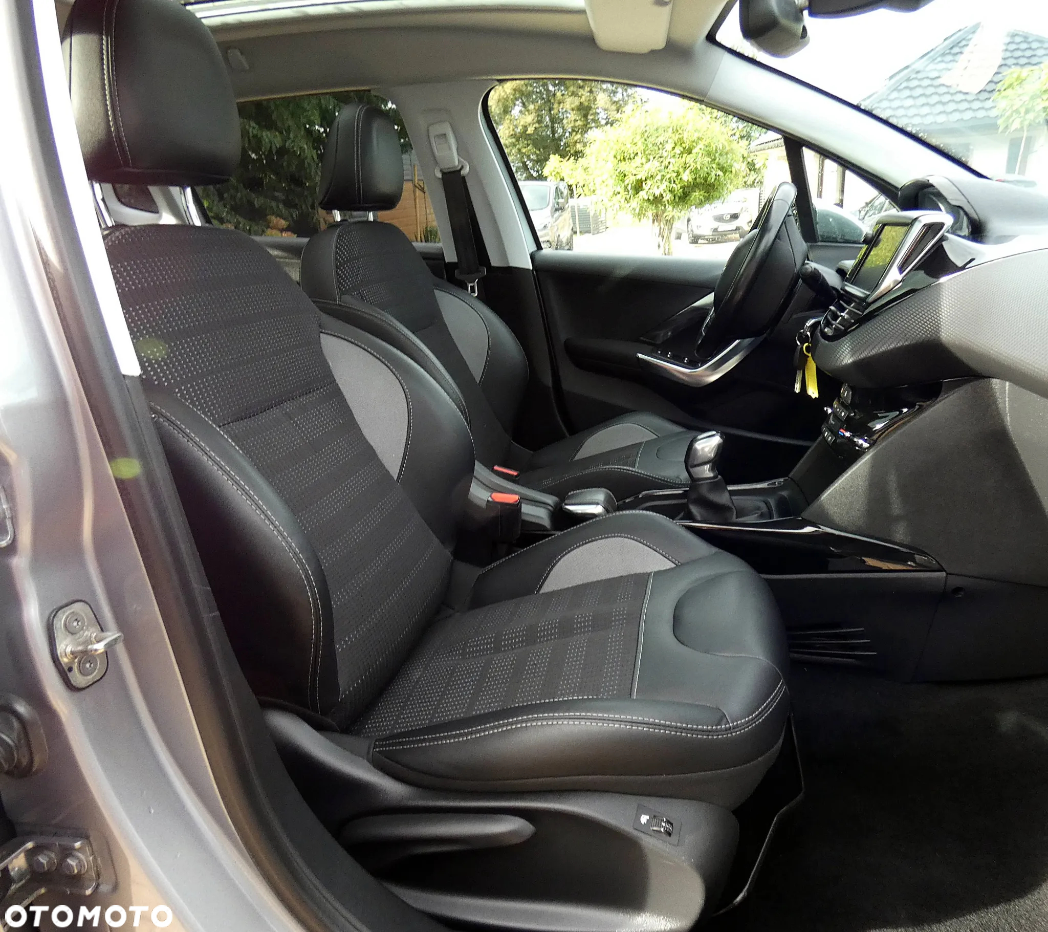 Peugeot 2008 1.6 BlueHDi Crossway S&S - 37