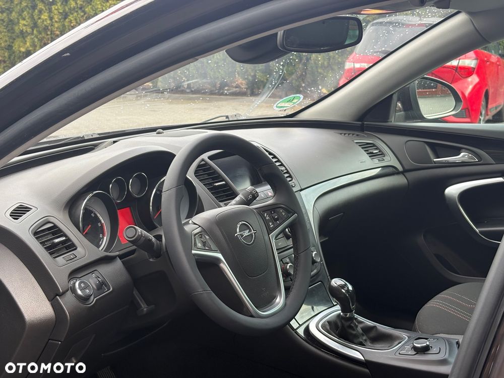 Opel Insignia 2.0 CDTI EcoFLEX Start/Stop Edition - 10