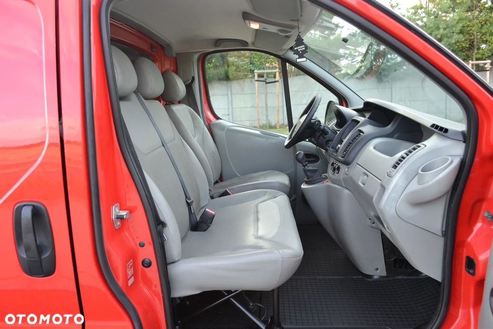 Opel Vivaro - 22