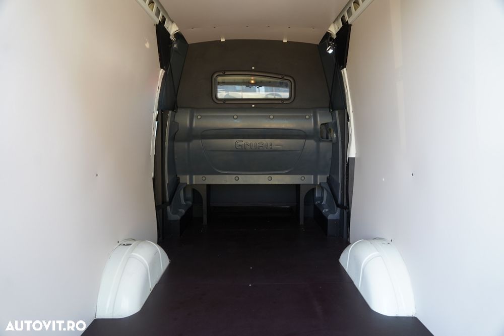 Iveco DAILY 35-140 / CU OPȚIUNI / 7 LOCURI / TABLĂ / DUBIȚĂ / IMPORTAT - 19