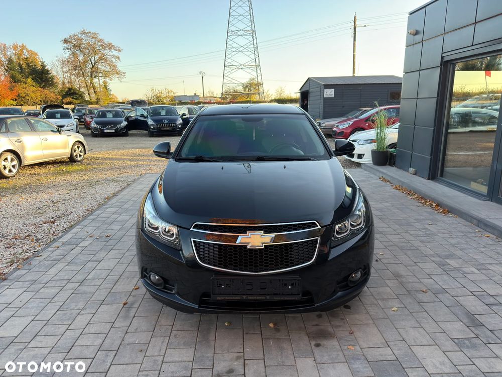 Chevrolet Cruze 1.8 LTZ+ - 8