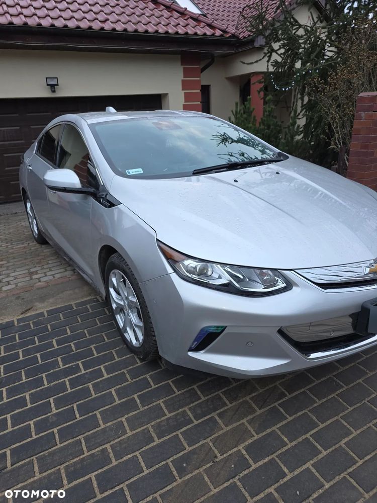 Chevrolet Volt - 4