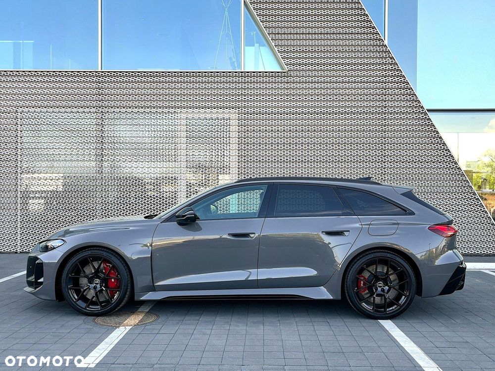 Audi RS5 Avant - 14
