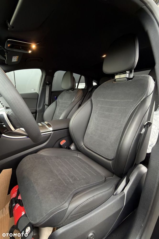 Mercedes-Benz GLC - 25