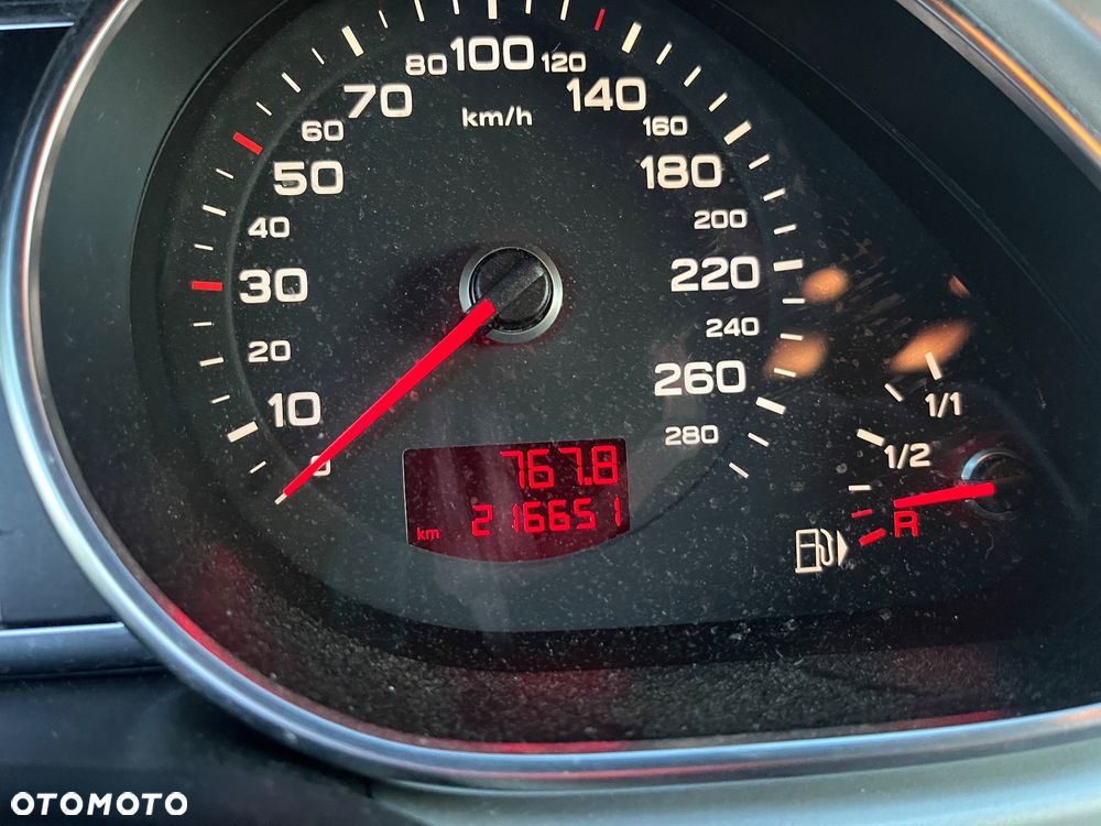 Audi Q7 - 12