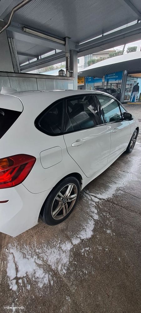 BMW 216 Active Tourer d Pack M - 10