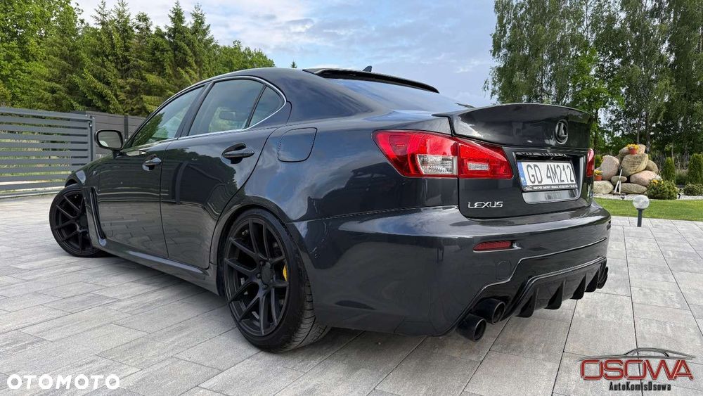 Lexus IS F - 9