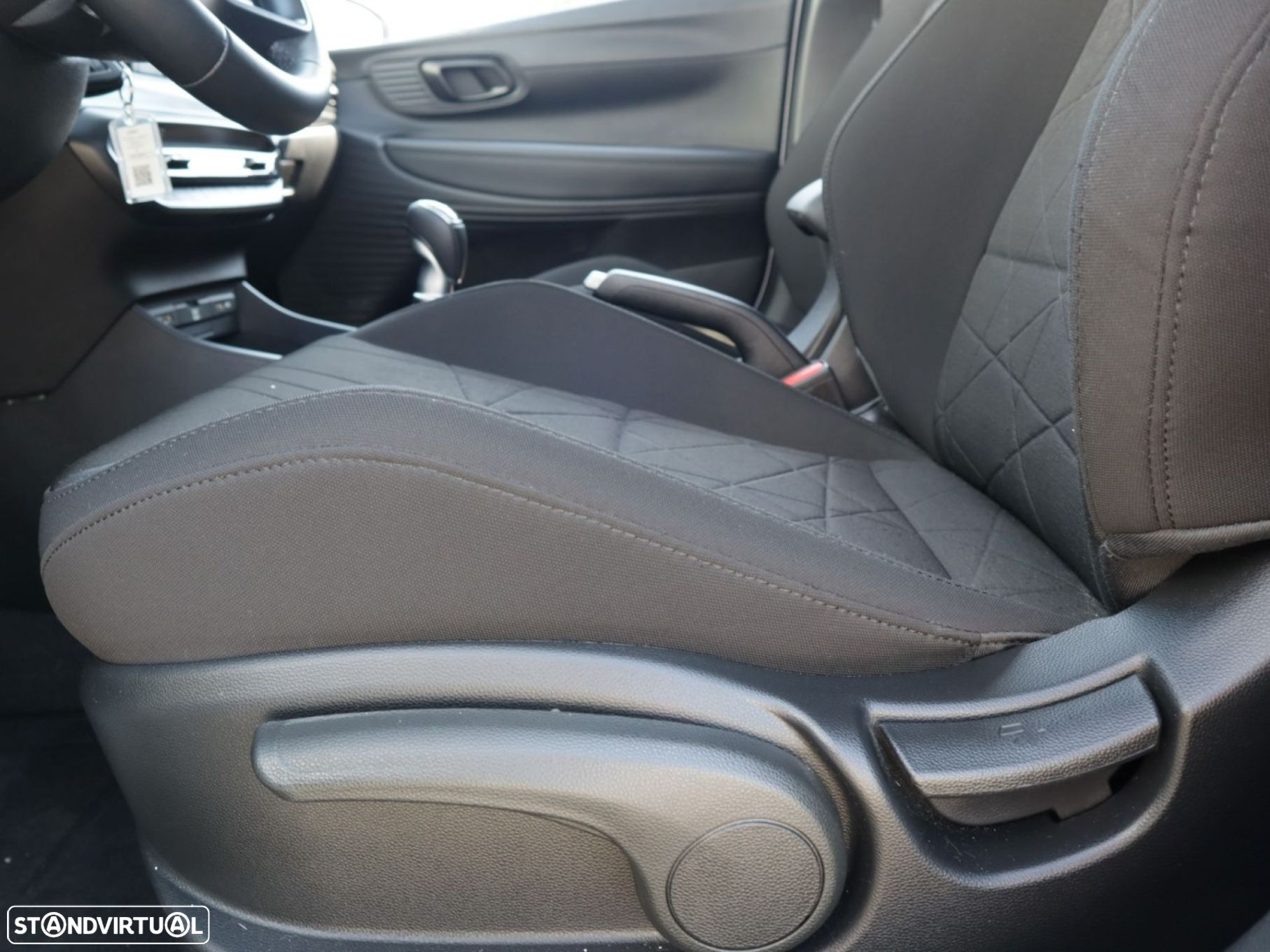 Hyundai Bayon 1.0 T-GDI Premium - 20