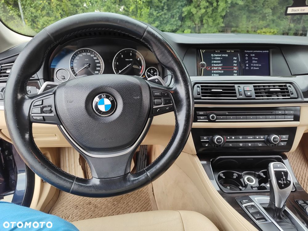 BMW Seria 5 520d Touring - 4