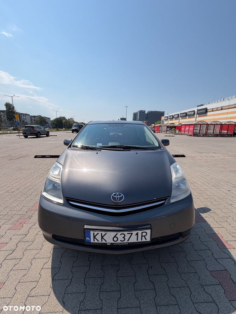 Toyota Prius 1.5 VVT-i Sol (nav) - 2