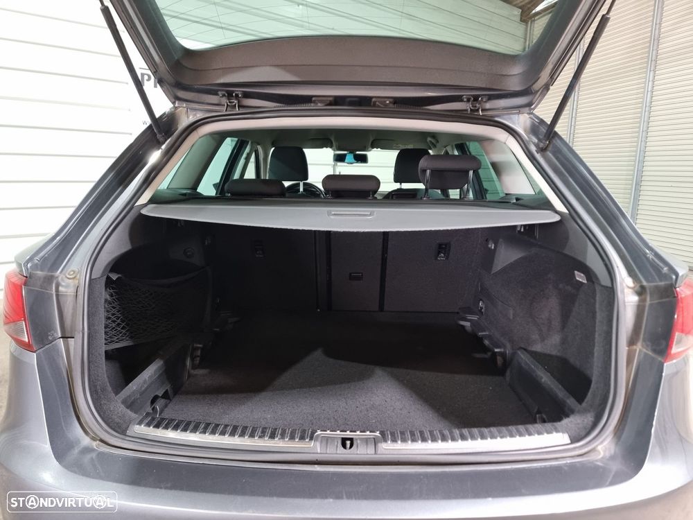 SEAT Leon ST 1.6 TDI Style Ecomotive - 7
