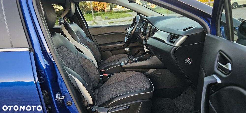 Renault Captur TCe 100 EXPERIENCE - 11