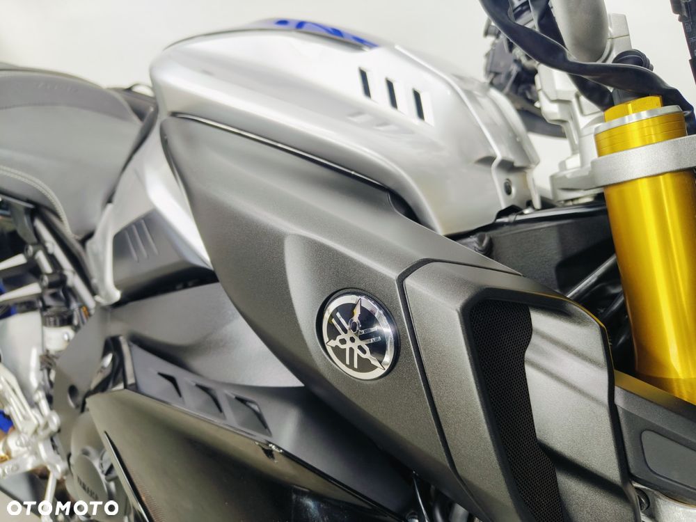 Yamaha MT - 6
