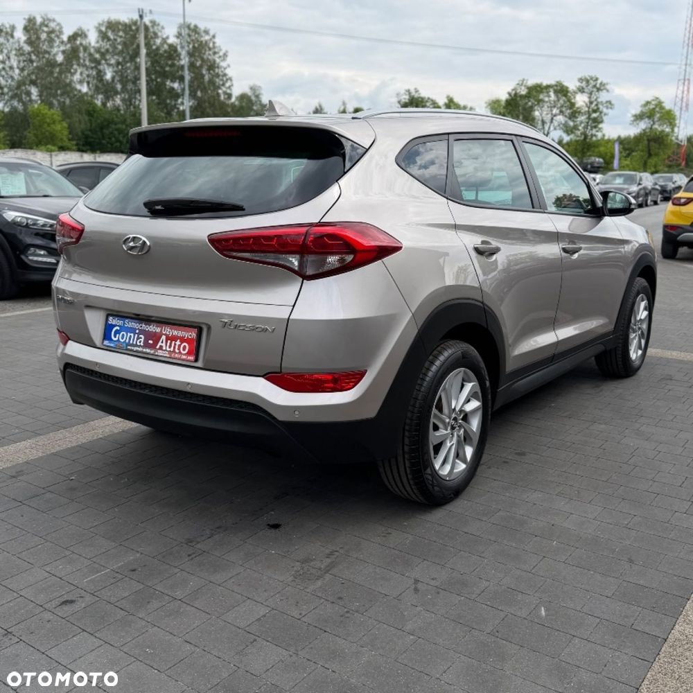 Hyundai Tucson - 11