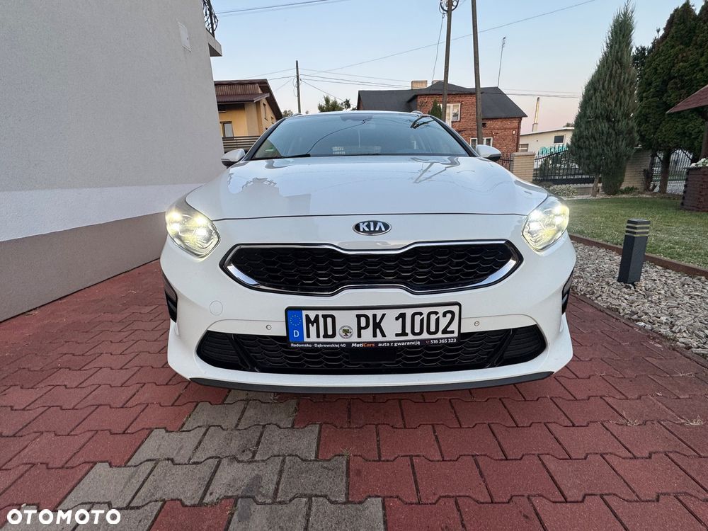 Kia Ceed - 6