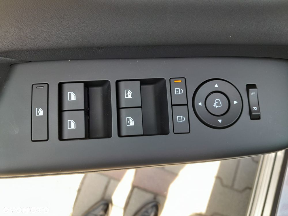 Hyundai Kona 1.6 GDI Hybrid Platinum DCT - 17