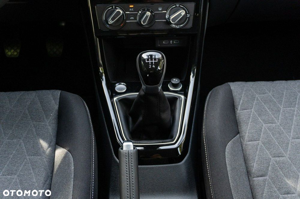 Volkswagen T-Cross - 20
