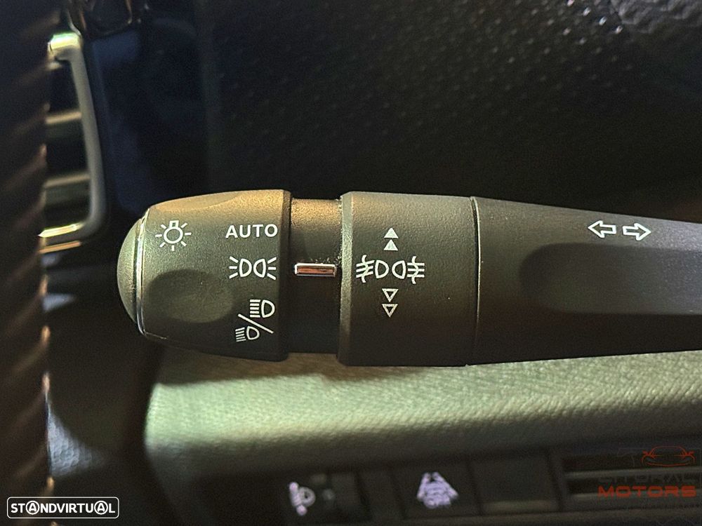 Citroën C4 1.2 PureTech Plus EAT8 - 23