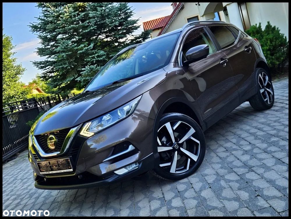 Nissan Qashqai - 2