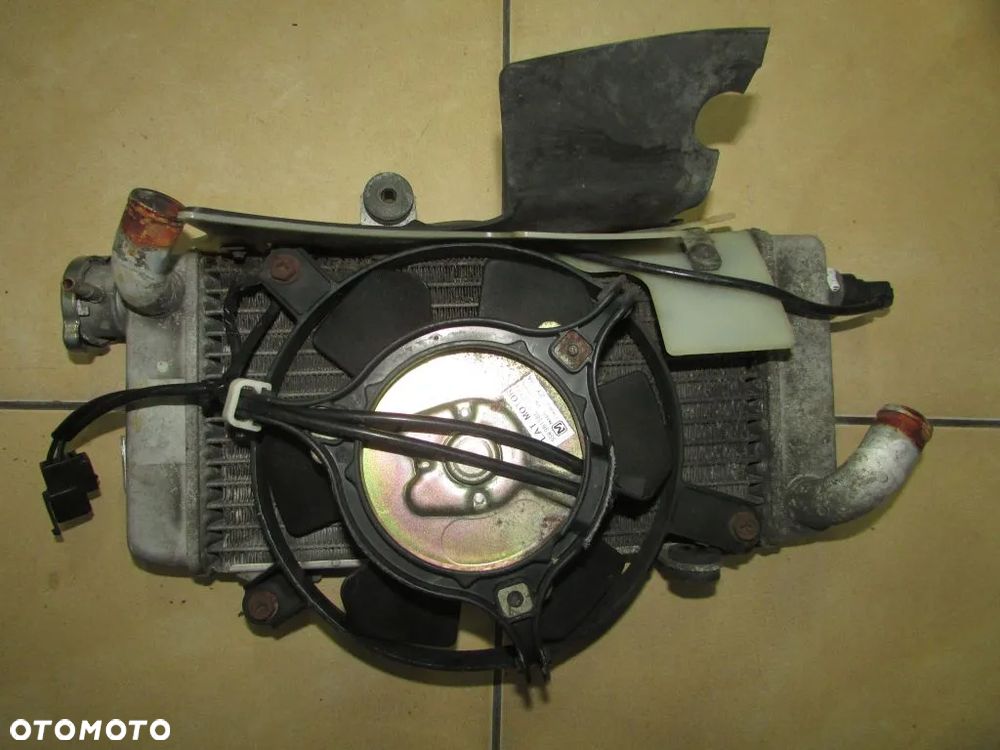 Honda Varadero XL1000 V 03-06 r. chłodnica cieczy wody wentylator - 2