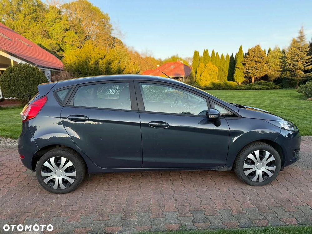 Ford Fiesta 1.4 Titanium - 15