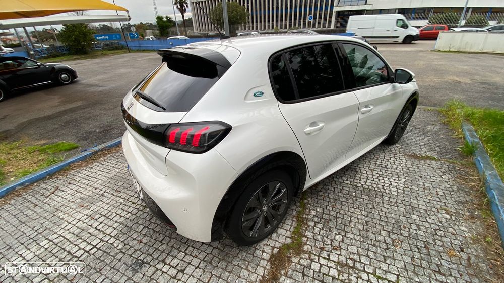 Peugeot e-208 50 kWh Allure Pack - 8