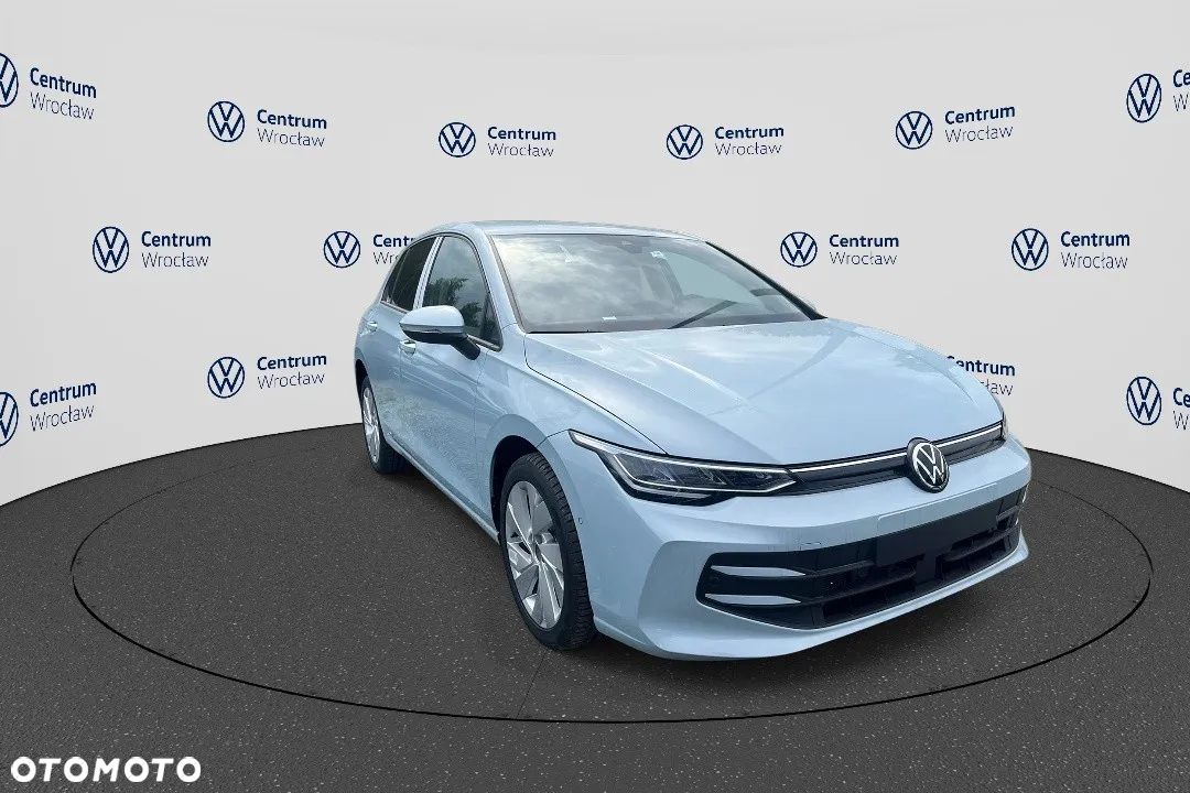 Volkswagen Golf - 3