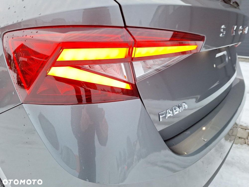 Skoda Fabia 1.0 TSI Edition 130 - 10