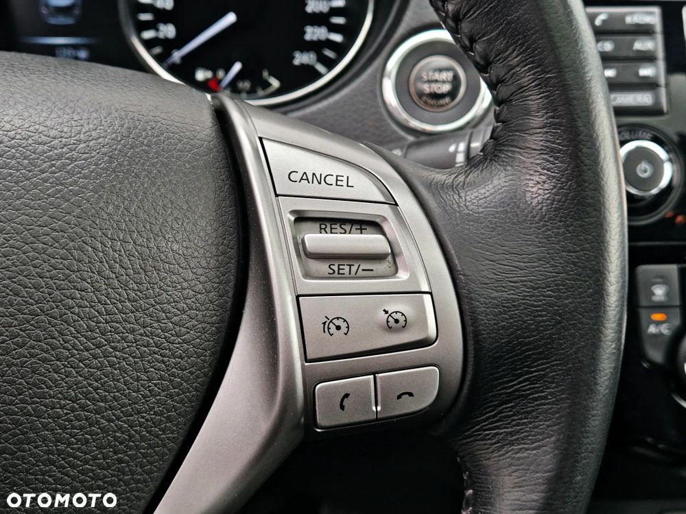 Nissan X-Trail 1.6 DCi Tekna 4WD - 30