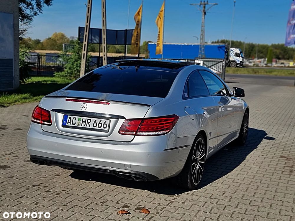 Mercedes-Benz Klasa E - 13
