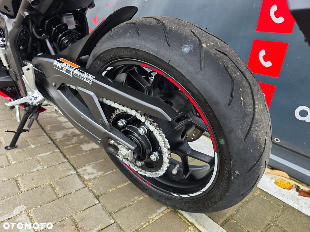 Honda CBR - 7