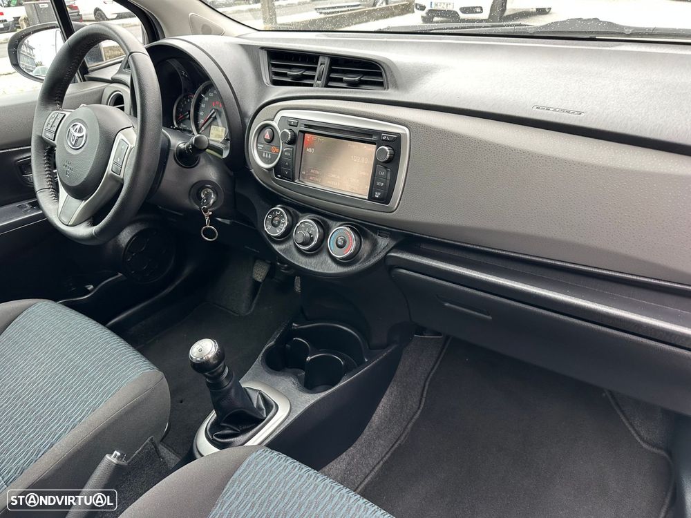 Toyota Yaris 1.0 VVT-i ACtive+AC - 14