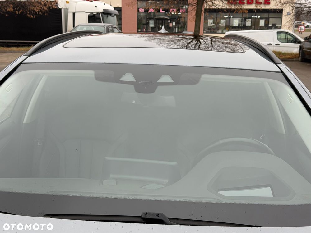 BMW Seria 5 530d xDrive Sport Line sport - 9