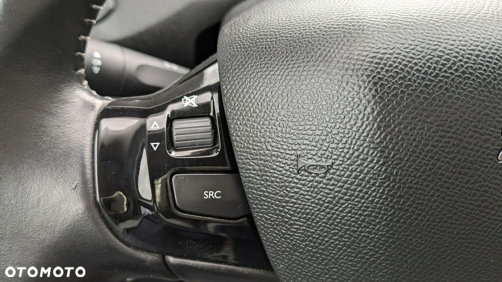 Peugeot 308 - 32