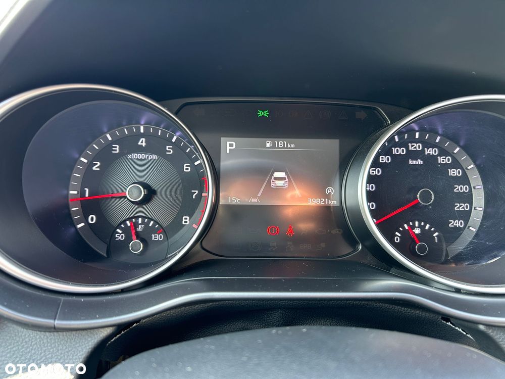 Kia XCeed 1.5 T-GDI M DCT - 13