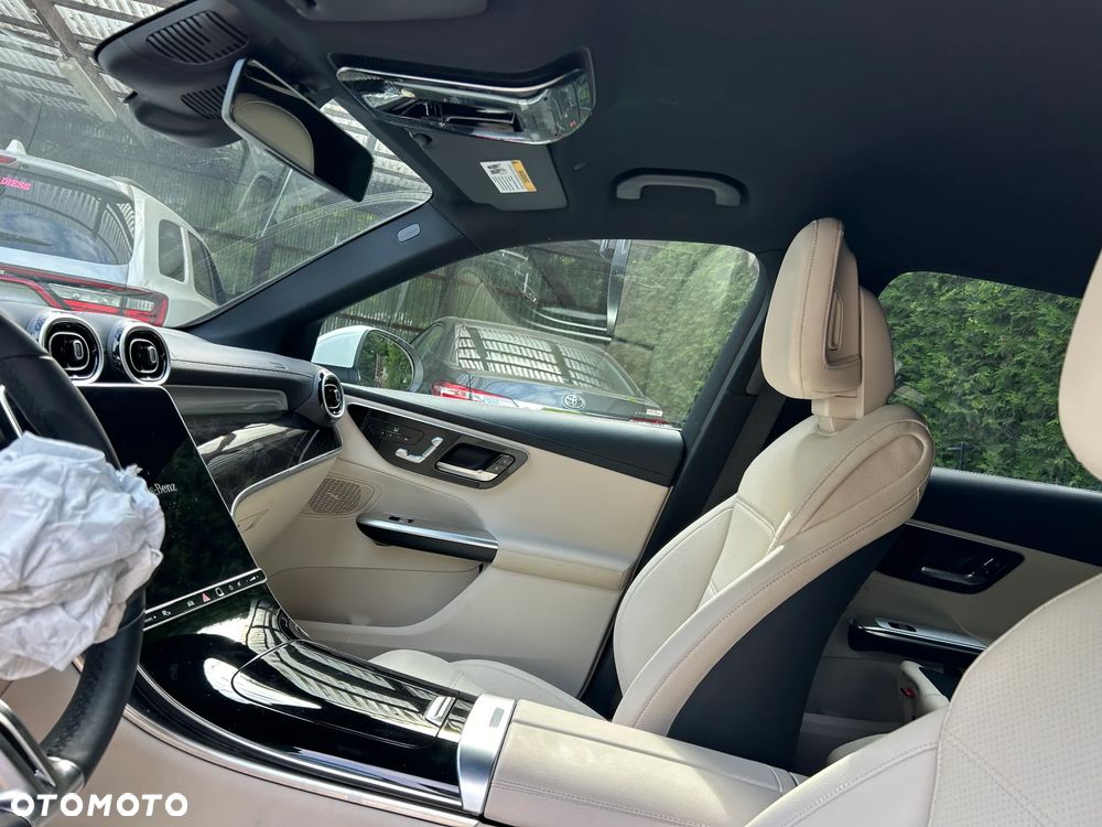 Mercedes-Benz GLC 300 4Matic 9G-TRONIC Edition Avantgarde - 12
